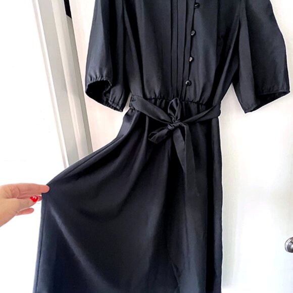 VINTAGE • Sherri Classic, black dress, unlined, sz 10/12 - Picture 3 of 6